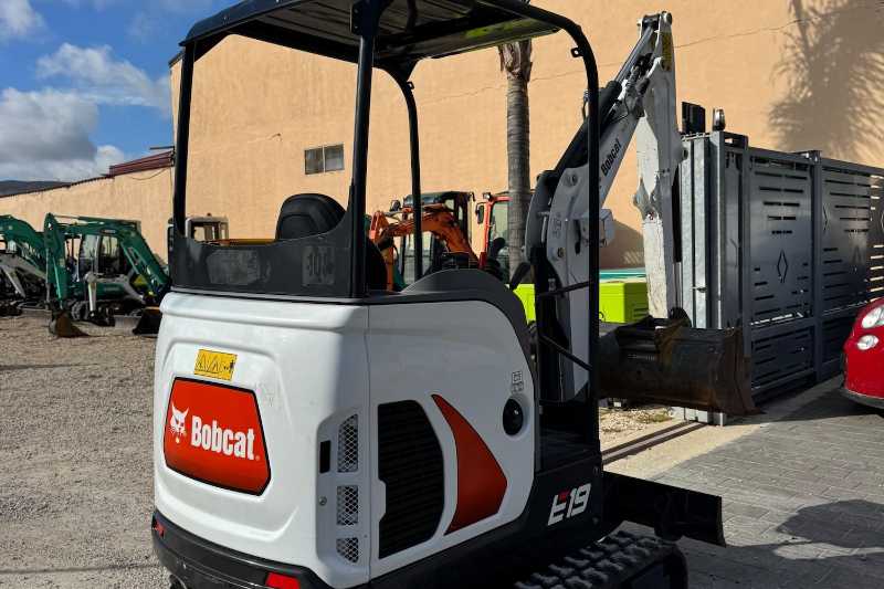 OmecoHub - Immagine BOBCAT E19